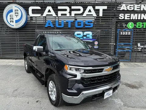 Chevrolet Cheyenne LT 4X4 usado (2024) color Negro financiado en mensualidades(enganche $197,780 mensualidades desde $20,613)