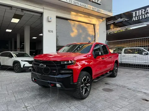 Chevrolet Cheyenne Trail Boss CD usado (2021) color Rojo precio $789,000