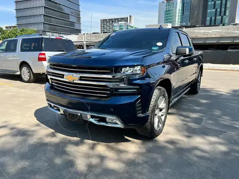 foto Chevrolet Cheyenne Cabina Doble High Country 4X4 usado (2021) color Azul Marino precio $1,189,000
