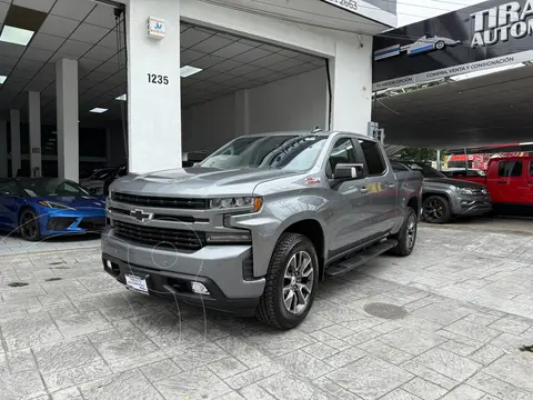 Chevrolet Cheyenne RST CD usado (2019) color Gris Metalico precio $719,900