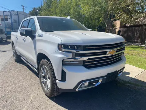 Chevrolet Cheyenne Cabina Doble High Country 4X4 usado (2021) color Blanco precio $850,000