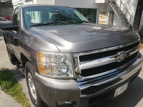Chevrolet Cheyenne 2500 4x2 Cab Reg N (295hp) usado (2007) color Bronce precio $180,000