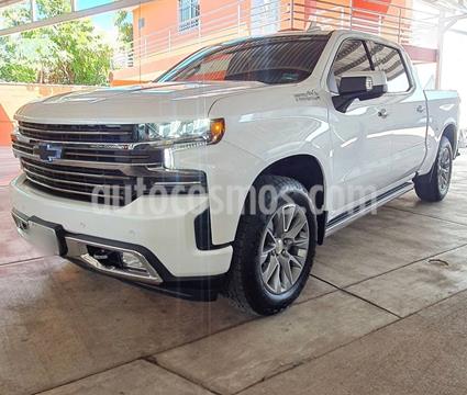 foto Chevrolet Cheyenne Cabina Doble High Country 4X4 usado (2019) color Blanco precio $960,000