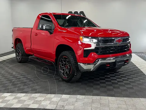 Chevrolet Cheyenne LT 4X4 usado (2023) color Rojo precio $819,999