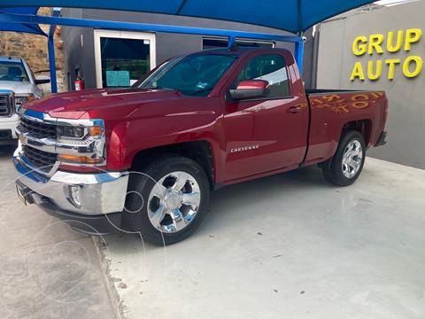Chevrolet Cheyenne Cabina Regular (LT) 4X2 usado (2018) color Bordo precio $529,000