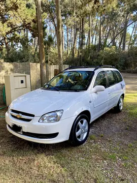 Chevrolet Classic Wagon LT usado (2012) color Blanco precio u$s7.000