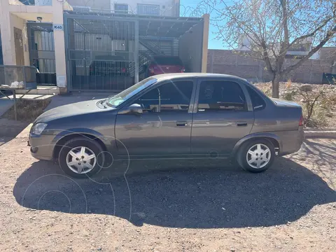 Chevrolet Classic 4P LS usado (2014) color Gris Mond precio $9.000.000