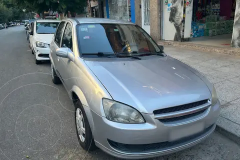 Chevrolet Classic 4P LS usado (2015) color Plata precio u$s9.000