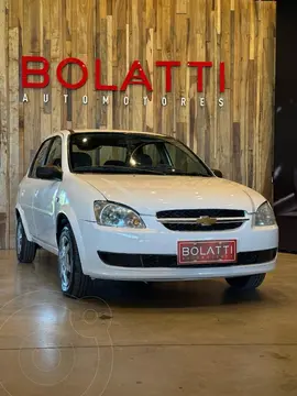 Chevrolet Classic 4P LS Spirit usado (2013) color Blanco precio $10.000.000