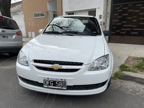 Chevrolet Classic 4P LS usado (2014) color Blanco precio u$s6.800