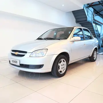 Chevrolet Classic 4P LS usado (2014) color Plata precio $12.000.000