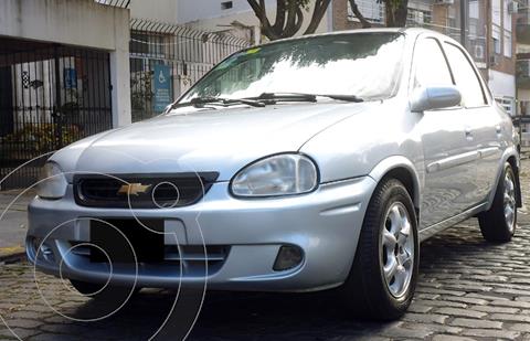 foto Chevrolet Classic 4P LT usado (2011) color Plata precio $795.000