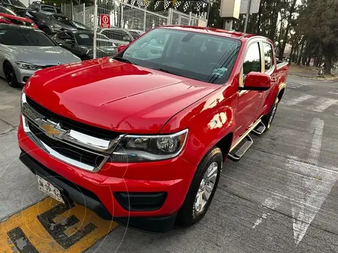 Chevrolet Colorado WT 4x2 usado (2019) color Rojo Lava financiado en mensualidades(enganche $118,697 mensualidades desde $12,423)