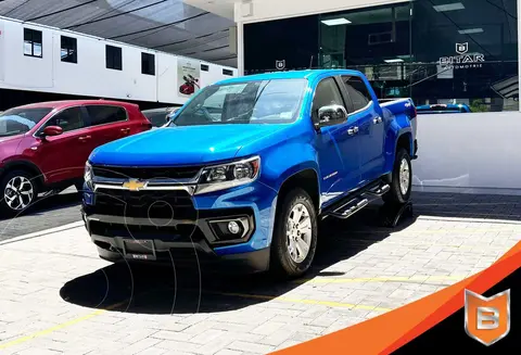 Chevrolet Colorado LT 4x4 usado (2021) color Azul financiado en mensualidades(enganche $123,800 mensualidades desde $14,394)