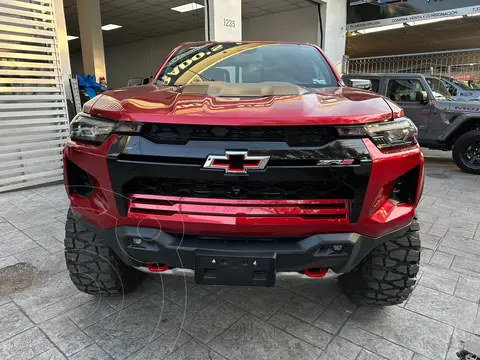 Chevrolet Colorado ZR2 usado (2024) color Rojo precio $1,139,900