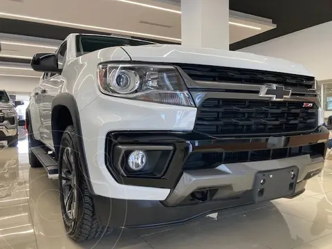 Chevrolet Colorado Z71 4x4 usado (2022) color Blanco financiado en mensualidades(enganche $171,980 mensualidades desde $13,666)