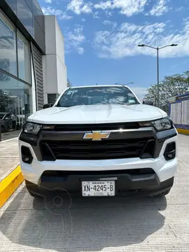 Chevrolet Colorado LT 4x4 usado (2023) color Blanco precio $700,000