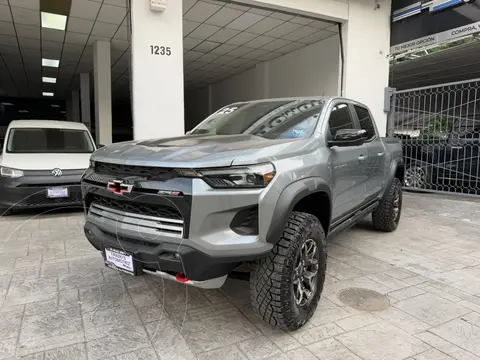 Chevrolet Colorado ZR2 usado (2024) color Gris precio $995,000