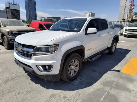 Chevrolet Colorado LT 4x2 usado (2017) color Blanco precio $498,000