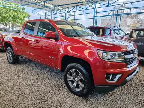 Chevrolet Colorado Z71 usado (2016) color Rojo Rubi precio $362,000