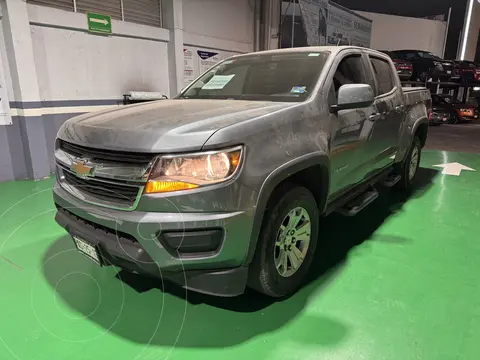 Chevrolet Colorado LT 4x2 usado (2019) color Gris Oxford financiado en mensualidades(enganche $100,440 mensualidades desde $13,572)