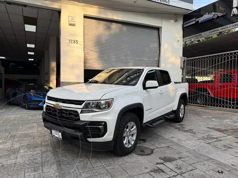Chevrolet Colorado LT 4x2 usado (2022) color Blanco financiado en mensualidades(enganche $114,000 mensualidades desde $16,840)