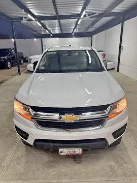 Chevrolet Colorado WT 4x2 usado (2017) color Blanco precio $365,000