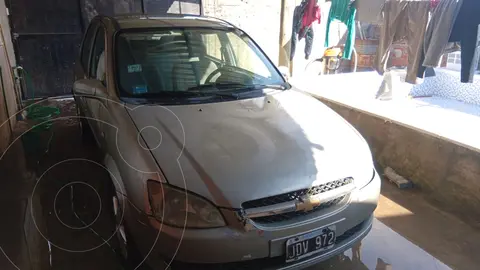 Chevrolet Corsa Classic 4P 1.4 GLS usado (2010) color Bronce precio $6.000.000
