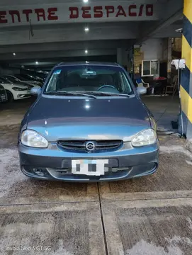 Chevrolet Corsa Classic 4P 1.6 usado (2008) color Celeste precio $7.800.000