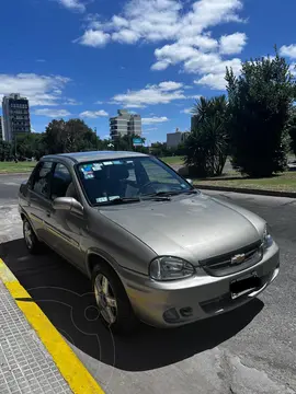 Chevrolet Corsa Classic 4P 1.4 GLS usado (2010) color Beige precio $8.000.000