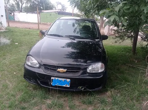 Chevrolet Corsa Classic 3P 1.4 GLS usado (2011) color Negro precio $6.500.000