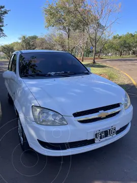 Chevrolet Corsa Classic 4P 1.4 Base usado (2010) color Blanco precio $7.500.000