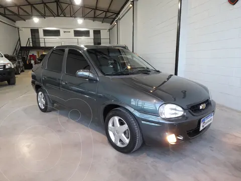 Chevrolet Corsa Classic 4P 1.4 GLS usado (2009) color Verde precio $9.000.000