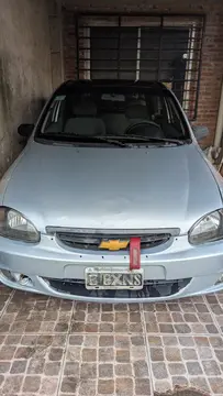 Chevrolet Corsa Classic 3P 1.4 GL usado (2009) color Gris Bluet precio $6.000.000