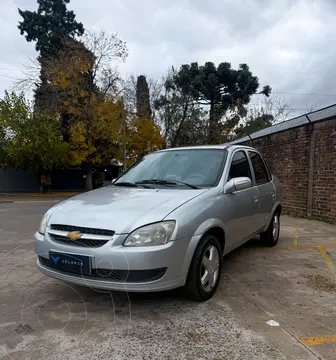 Chevrolet Corsa Classic 4P 1.4 GL usado (2016) color Plata precio $11.500.000