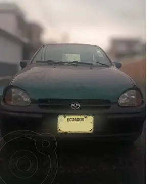 Chevrolet Corsa Hatchback 3P 1.3i usado (1997) color Verde precio u$s4.900