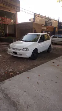 Chevrolet Corsa 4P Wind usado (2000) color Blanco precio $5.500.000