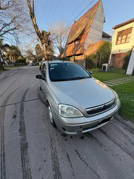 Chevrolet Corsa 5P GL usado (2008) color Plata precio u$s5.200