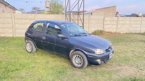 Chevrolet Corsa 3P GL 1.6 Ac usado (2007) color Negro precio $7.500.000
