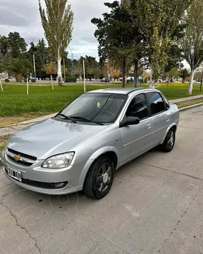 Chevrolet Corsa 4P CD usado (2011) color Gris precio $10.900.000