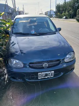 Chevrolet Corsa 4P Wind usado (2000) color Verde precio $4.000.000