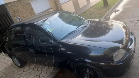 Chevrolet Corsa 4P GL 1.6 usado (2007) color Negro precio $3.000.000