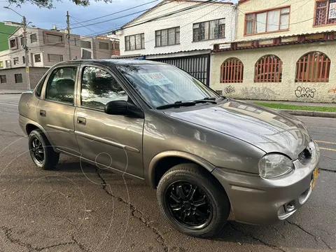 Chevrolet Corsa Sinc. 5 Ptas. 1.4 usado (2001) color Marron precio $15.000.000