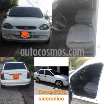 foto Chevrolet Corsa 4 Puertas Sinc. A-A usado (2005) color Blanco precio u$s1.650