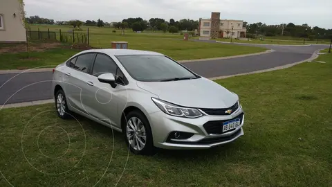 Chevrolet Cruze 5 LT usado (2017) color Plata precio $17.100.000