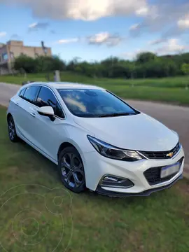 Chevrolet Cruze 5 LTZ + Aut usado (2017) color Blanco Perla precio u$s16.000