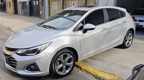 Chevrolet Cruze 5 Premier Aut usado (2023) color Plata Switchblade precio u$s27.500