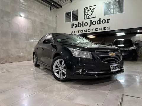 Chevrolet Cruze 5 LTZ Aut usado (2013) color Negro precio u$s13.000