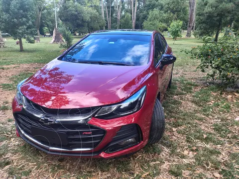 Chevrolet Cruze RS 1.4T Aut usado (2023) color Rojo Chili precio u$s25.800