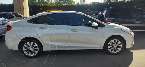 Chevrolet Cruze Sedan Base usado (2019) color Blanco precio $5.000.000